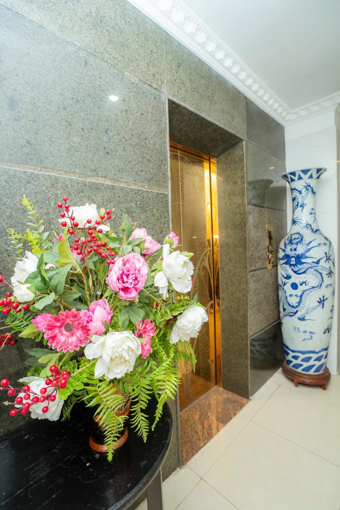 Golden Rose Premium Hotel Hanói Exterior foto